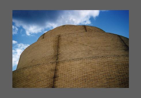 Budapest-Ziggurat-2