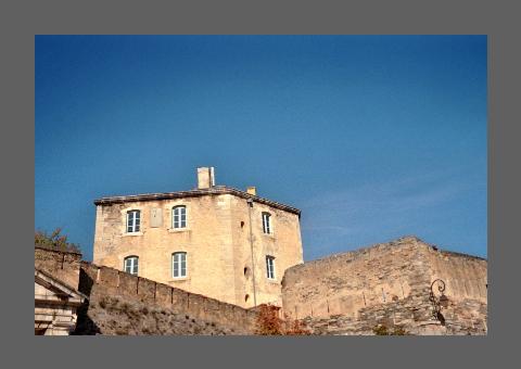 "Grand angle ﾈ Corte", grand angle du mur ou de la photo ?